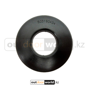 Крышка ролика гусеницы снегохода (пл.)