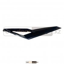 Панель декоративная чёрная левая