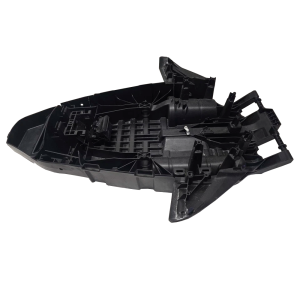 Крышка багажника нижняя