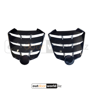 Решетка капота