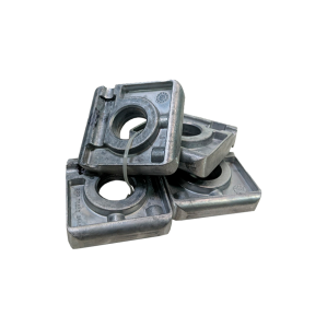 Крепление оси сдвижное