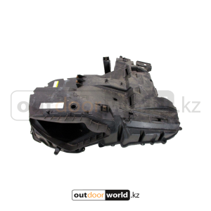 Корпус впускной системы снегохода