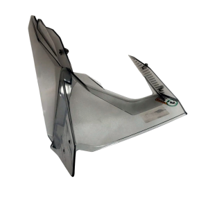 Дефлектор воздушный правый (стекла)