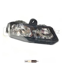 Фара левая Traxter