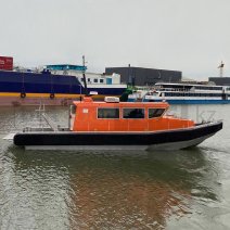 Катер   FRB 1400 PILOT - PATROL Orange Стацион. 2*300 13-мест.