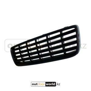 Решетка левой панели снегохода