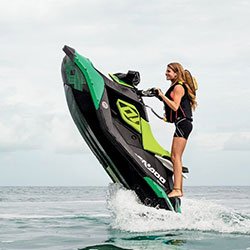 Всё, что нужно знать о гидроциклах Sea-Doo 2019